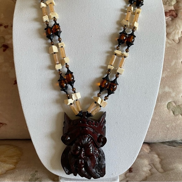 Dauplaise Vintage Statement Pendant. - Picture 5 of 8